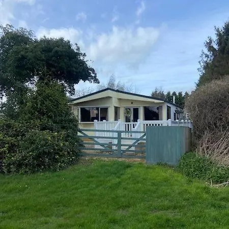 Beautiful Rural Holiday Chalet Wellingore Exterior photo